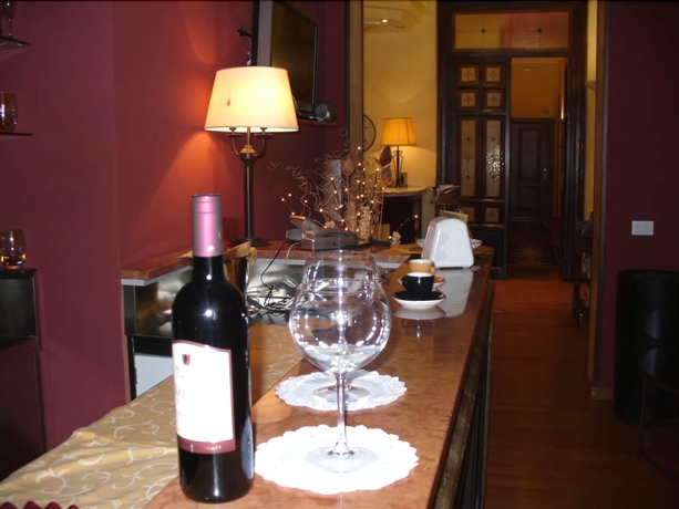 Imagen del bar/restaurante del Hotel Ambasciatori, Palermo. Foto 3