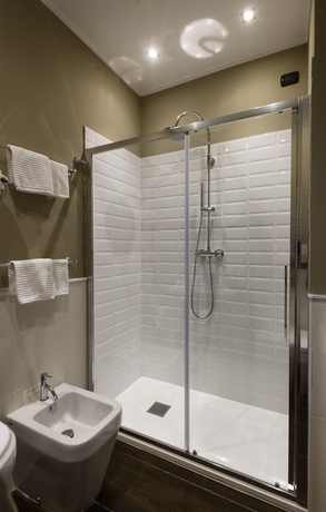 Imagen de la habitación del Hotel Ambasciatori Place. Foto 7