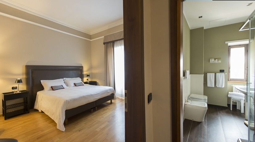 Imagen de la habitación del Hotel Ambasciatori Place. Foto 11