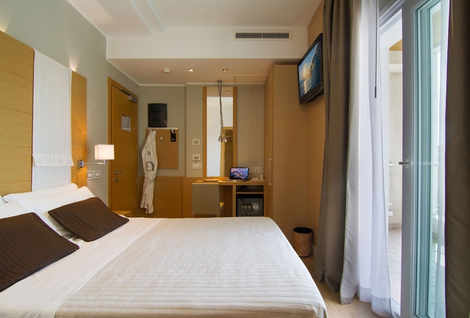 Imagen de la habitación del Hotel Ambasciatori, Riccione. Foto 4
