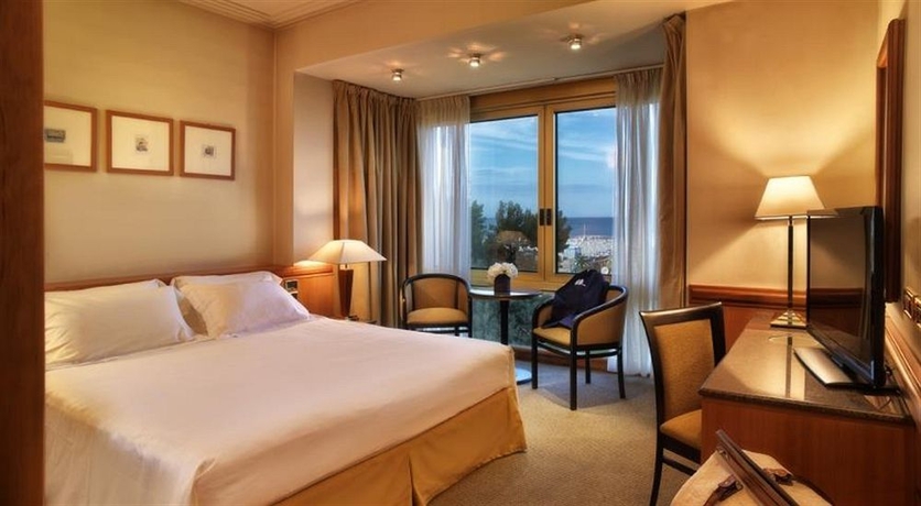 Imagen de la habitación del Hotel Ambasciatori, Rimini. Foto 7