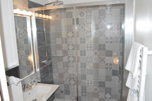 Imagen de la habitación del Hotel Ambassadeur - Cherbourg Port De Plaisance. Foto 9