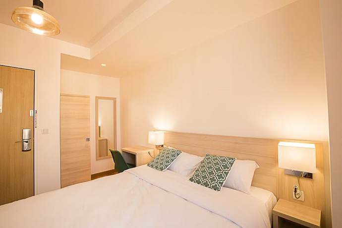 Imagen de la habitación del Hotel Ambassadeur, Lille. Foto 10
