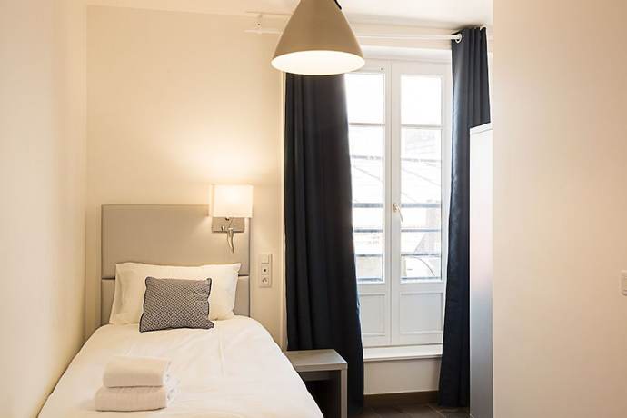 Imagen de la habitación del Hotel Ambassadeur, Lille. Foto 17