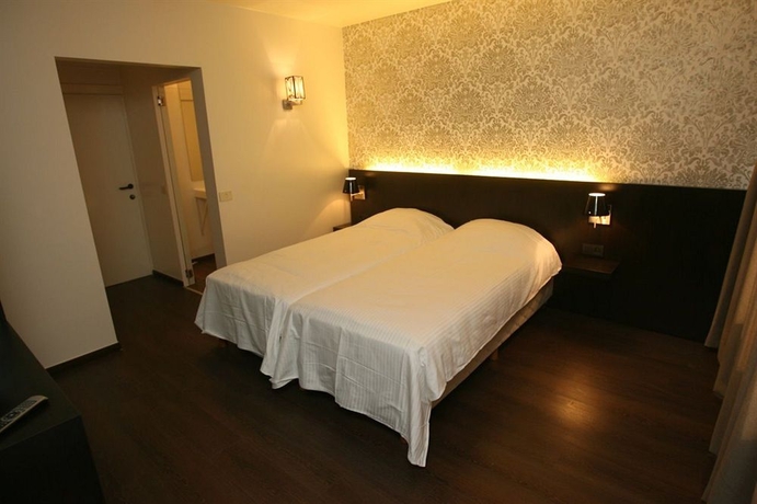 Imagen de la habitación del Hotel Ambassadeur, Ostende. Foto 5