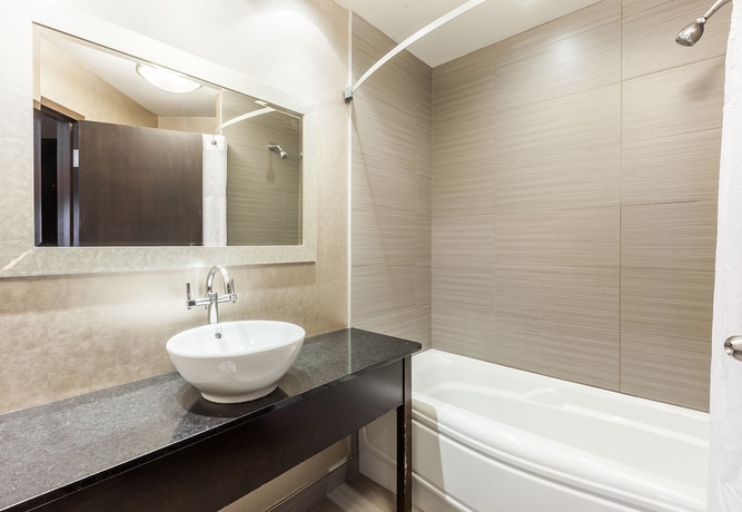 Imagen de la habitación del Hotel Ambassadeur, Quebec City. Foto 13