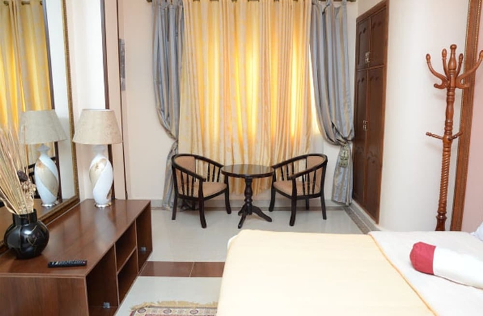 Imagen de la habitación del Hotel Ambassadeurs Oran. Foto 10