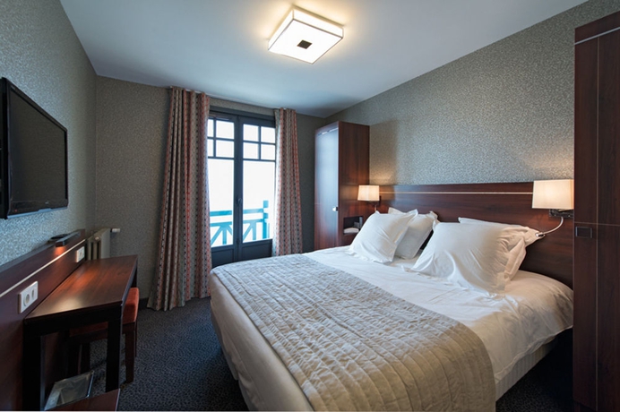 Imagen de la habitación del Hotel Ambassadeurs, Saint Malo. Foto 12