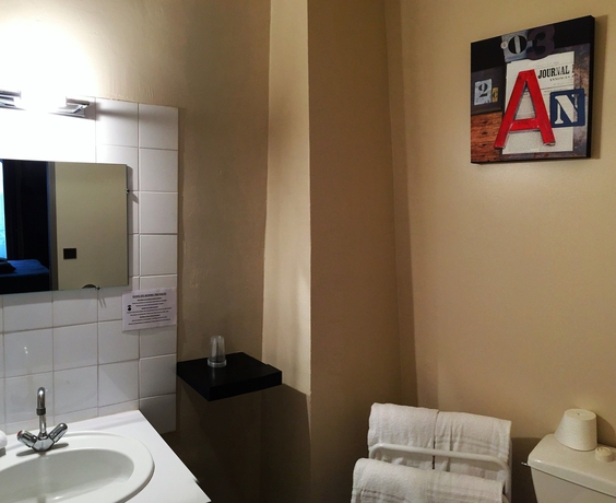 Imagen de la habitación del Hotel Ambassadeurs, Toulouse. Foto 2