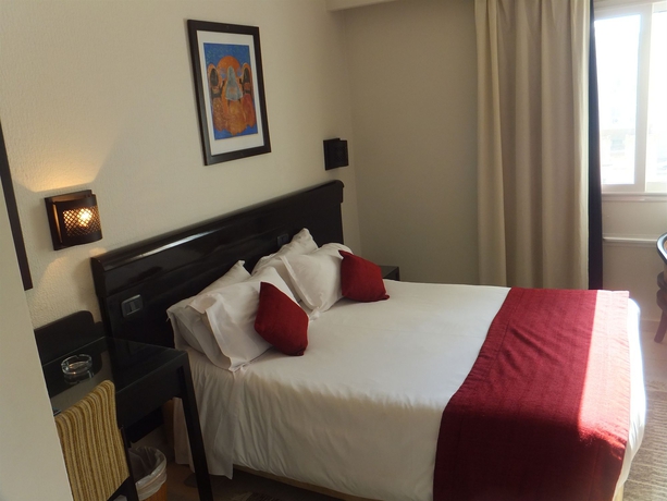 Imagen de la habitación del Hotel Ambassadeurs, Tunis. Foto 7