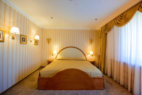 Imagen de la habitación del Hotel Ambassador, Admiralteysky. Foto 7