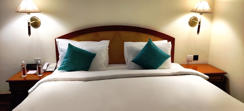 Imagen de la habitación del Hotel Ambassador Ajanta. Foto 6