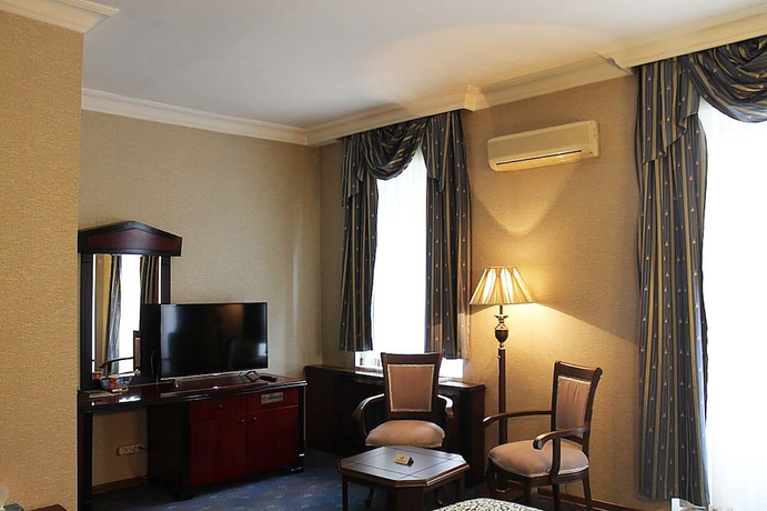 Imagen de la habitación del Hotel Ambassador Almaty. Foto 2