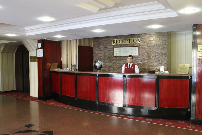 Imagen de los interiores del Hotel Ambassador Almaty. Foto 19