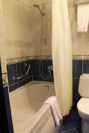 Imagen de la habitación del Hotel Ambassador Almaty. Foto 15