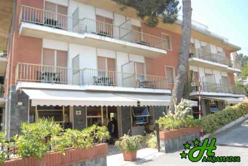 Imagen general del Hotel Ambassador, Andora. Foto 3
