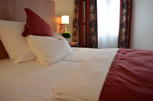 Imagen de la habitación del Hotel Ambassador Apparthotel. Foto 3