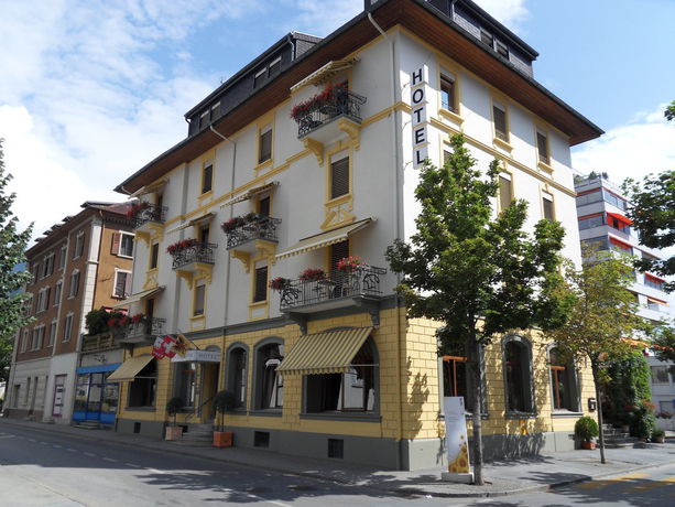 Imagen del bar/restaurante del Hotel Ambassador Brig. Foto 4