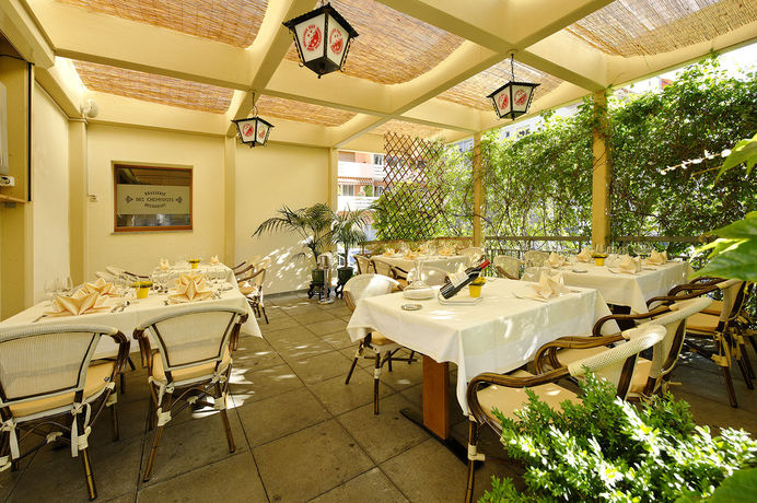 Imagen de la habitación del Hotel Ambassador Brig. Foto 14