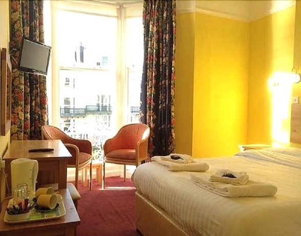Imagen de la habitación del Hotel Ambassador, Brighton. Foto 6