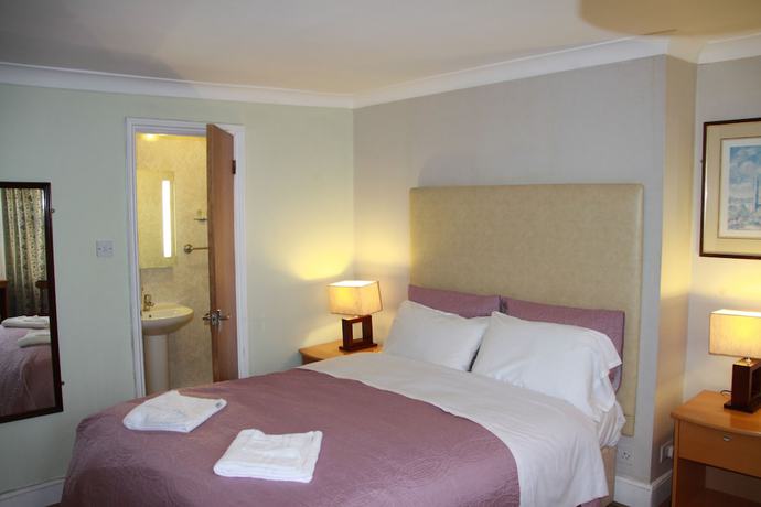 Imagen de la habitación del Hotel Ambassador, Brighton. Foto 11