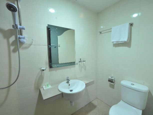 Imagen de la habitación del Hotel Ambassador Bukit Bintang. Foto 5