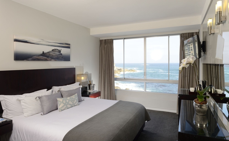 Imagen de la habitación del Hotel Ambassador, Cape Town. Foto 8