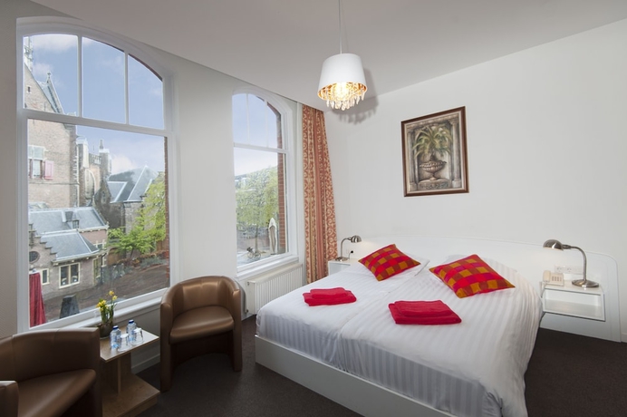 Imagen de la habitación del Hotel Ambassador City Centre. Foto 9