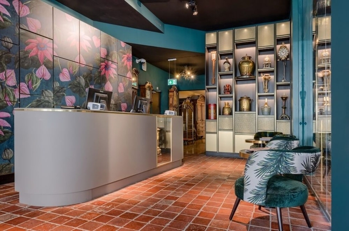 Imagen de los interiores del Hotel Ambassador City Centre. Foto 18