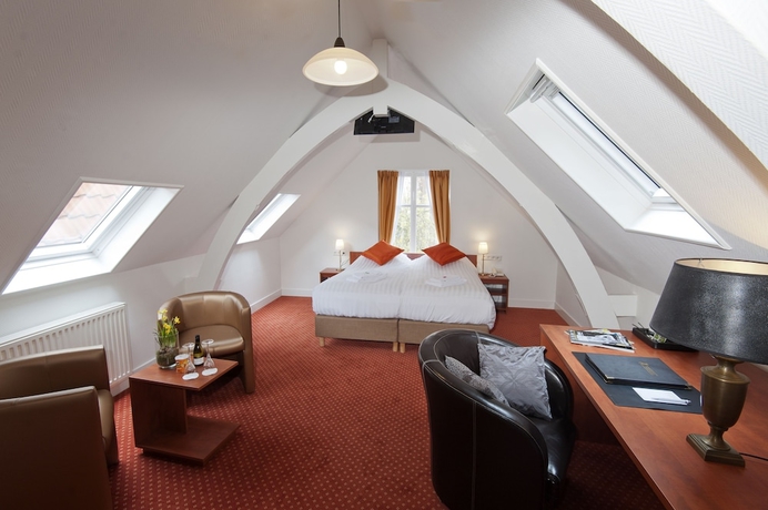 Imagen de la habitación del Hotel Ambassador City Centre. Foto 11