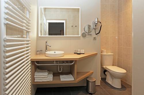Imagen de la habitación del Hotel Ambassador, De Panne. Foto 6