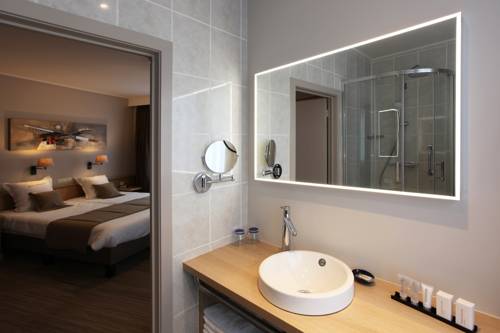 Imagen de la habitación del Hotel Ambassador, De Panne. Foto 8