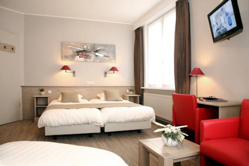 Imagen de la habitación del Hotel Ambassador, De Panne. Foto 15