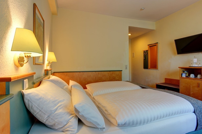 Imagen de la habitación del Hotel Ambassador Duesseldorf. Foto 3