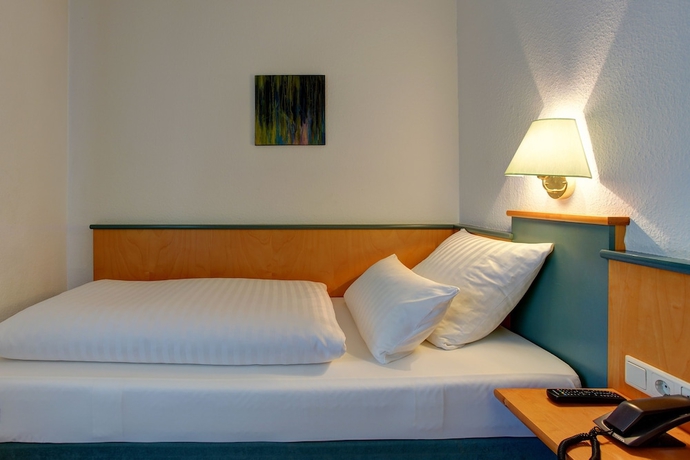 Imagen de la habitación del Hotel Ambassador Duesseldorf. Foto 7