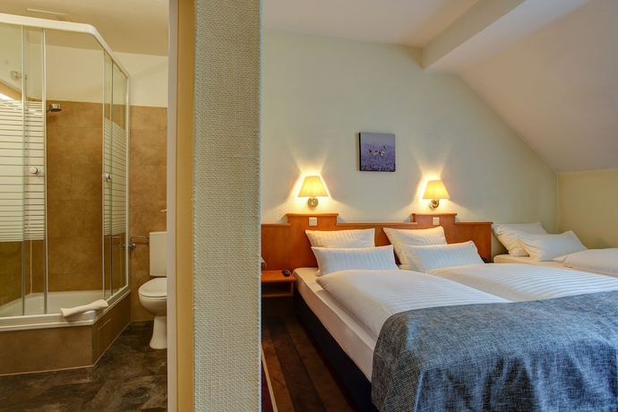 Imagen de la habitación del Hotel Ambassador Duesseldorf. Foto 11