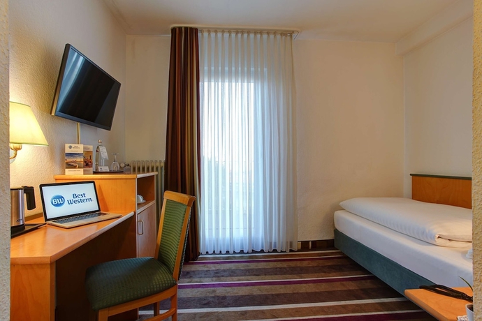 Imagen de la habitación del Hotel Ambassador Duesseldorf. Foto 17