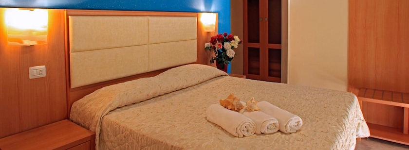 Imagen de la habitación del Hotel Ambassador, Grottammare. Foto 9