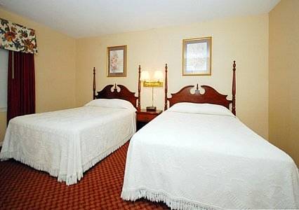 Imagen de la habitación del Hotel Ambassador Inn, FAYETTEVILLE. Foto 2