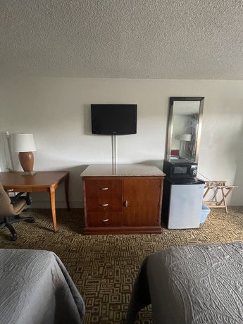 Imagen de la habitación del Hotel Ambassador Inn, Kissimmee. Foto 4