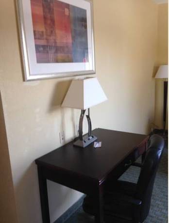 Imagen de la habitación del Hotel Ambassador Inn and Suites Tuscaloosa. Foto 3