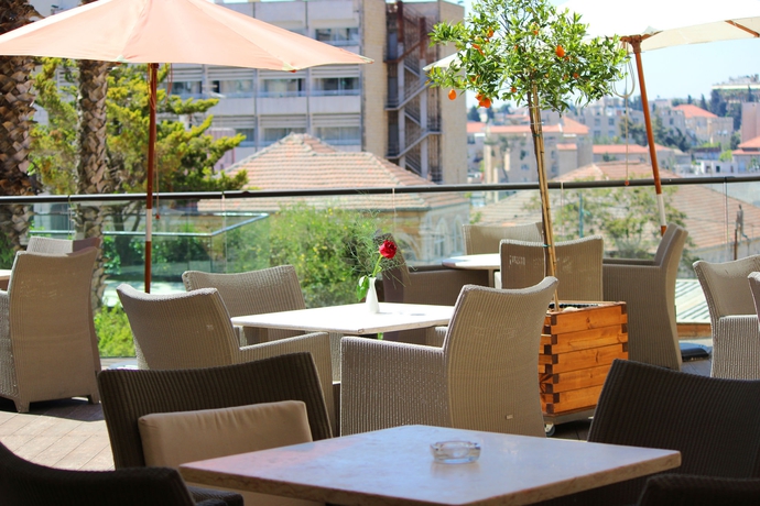 Imagen del bar/restaurante del Hotel Ambassador, JERUSALEM. Foto 6