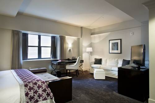 Imagen de la habitación del Hotel Ambassador Kansas City, Autograph Collection. Foto 6