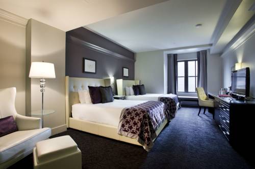 Imagen de la habitación del Hotel Ambassador Kansas City, Autograph Collection. Foto 10