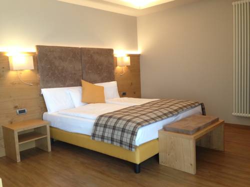 Imagen de la habitación del Hotel Ambassador, Levico Terme. Foto 9