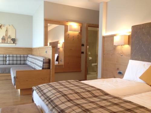 Imagen de la habitación del Hotel Ambassador, Levico Terme. Foto 10