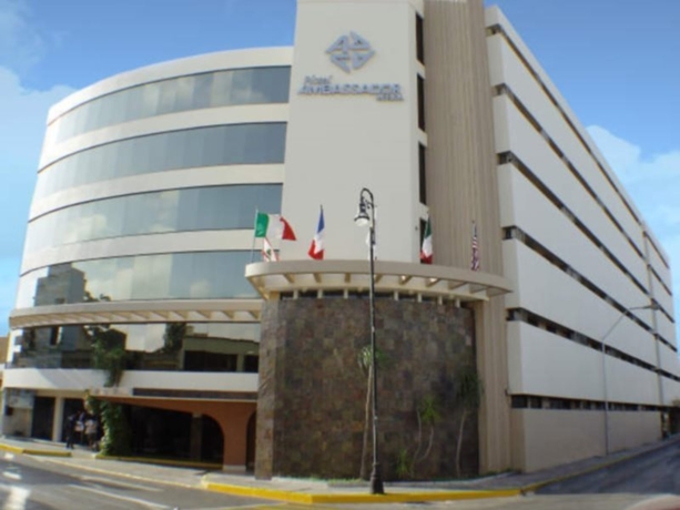 Imagen general del Hotel Ambassador Merida. Foto 7