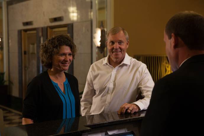 Imagen de los interiores del Hotel Ambassador Milwaukee, Trademark Collection By Wyndham. Foto 17