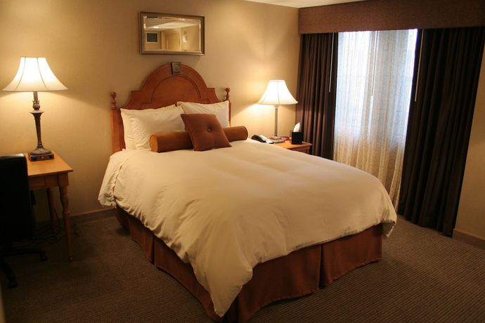 Imagen de la habitación del Hotel Ambassador Milwaukee, Trademark Collection By Wyndham. Foto 11