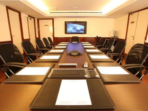 Imagen general del Hotel Ambassador Monaco. Foto 3